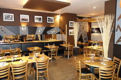 fotografie Fama bar restaurant